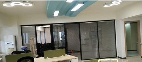 廣西燦源裝飾又一辦公室裝修力作完工拉！效果美美噠！