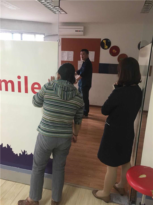 南寧裝修公司現(xiàn)場量房圖 南寧裝修公司現(xiàn)場量房圖