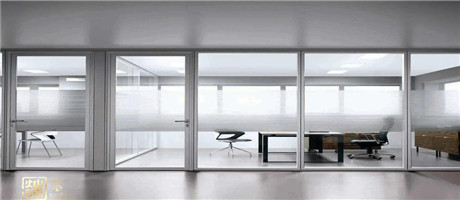南寧辦公室裝修隔斷用什么材料比較好？