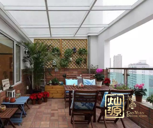 辦公室陽臺(tái)