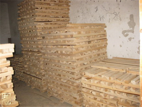 南寧裝飾公司-自然風(fēng)干木板 南寧裝飾公司-自然風(fēng)干木板