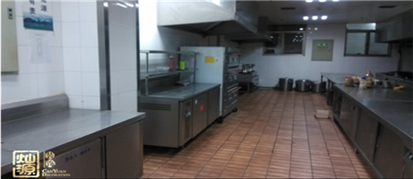 給你提供一個高效的酒店廚房設(shè)計(jì)裝修