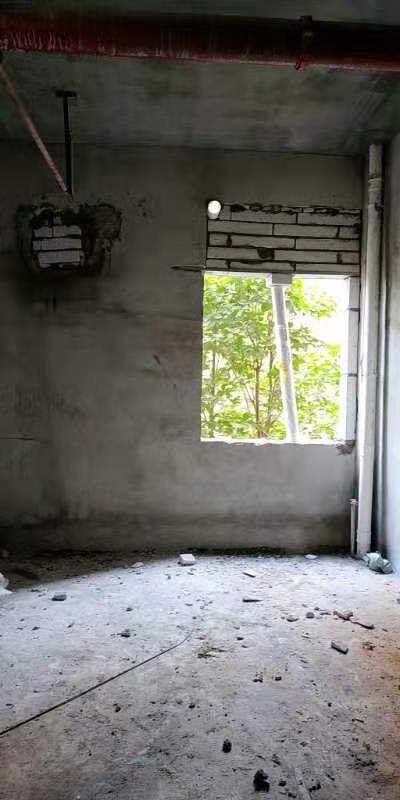 窗口修補(bǔ)中 窗口修補(bǔ)中