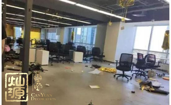 ofo小黃車日均退款3500人 ，走下神壇的小黃車辦公室人去樓空？