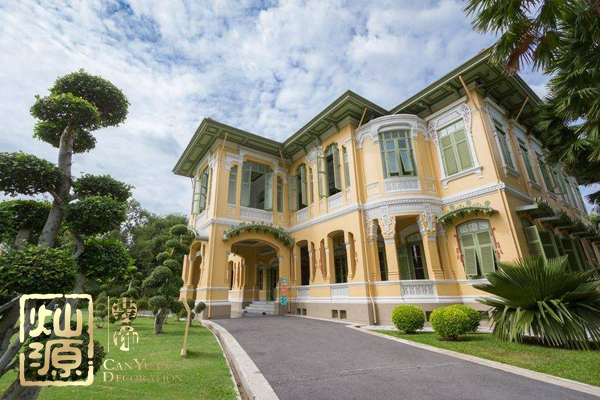 泰國(guó)國(guó)王公開(kāi)納妃 【多圖】扒一扒你不知道的泰國(guó)國(guó)王貴妃居住王宮照片