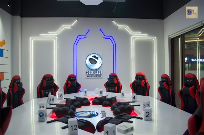 快來(lái)領(lǐng)！實(shí)惠又實(shí)用的爆款桌游吧設(shè)計(jì)要點(diǎn)，燦源裝飾幫你總結(jié)好啦！